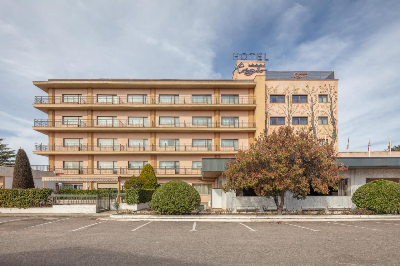 Hotel Regio Santa Marta de Tormes Esterno foto