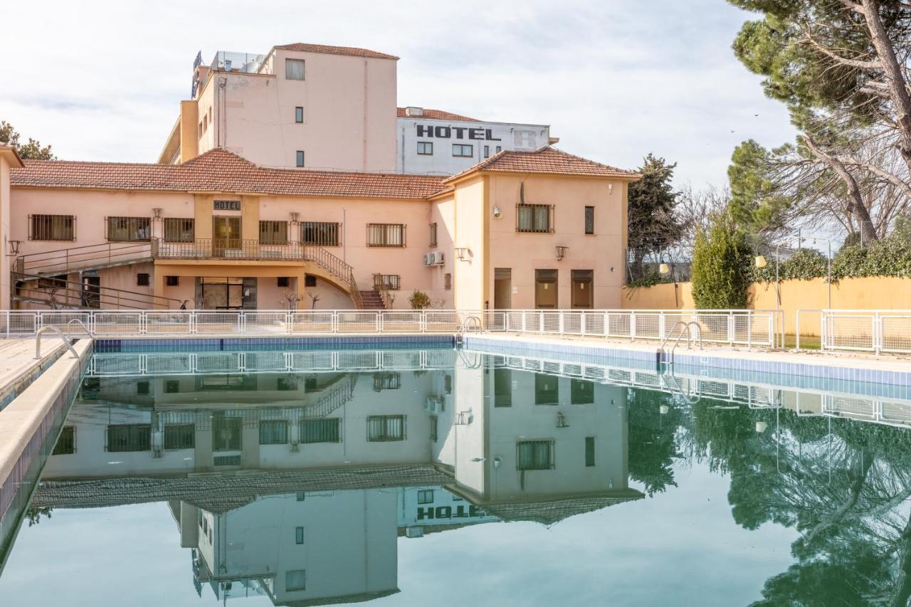 Hotel Regio Santa Marta de Tormes Esterno foto