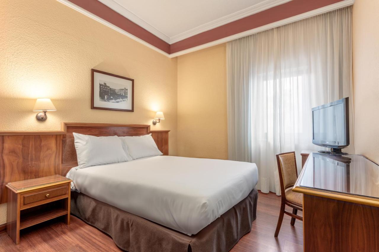 Hotel Regio Santa Marta de Tormes Esterno foto